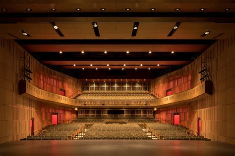 Federal way performing arts center - May 12, 2017 · The city of Federal Way announced the ribbon cutting date for the 716-seat center, which will host various arts groups and events. The project cost $33 million and …